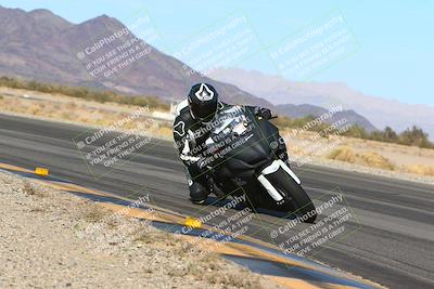 media/Jan-13-2024-SoCal Trackdays (Sat) [[9c032fe5aa]]/Turn 14 Inside (150pm)/